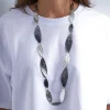 Collana - Monochrome Leaves