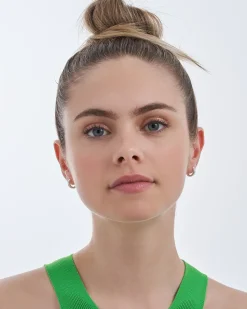 Creoli - Classy Beauty
