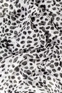 Foulard - Spotted Elegance