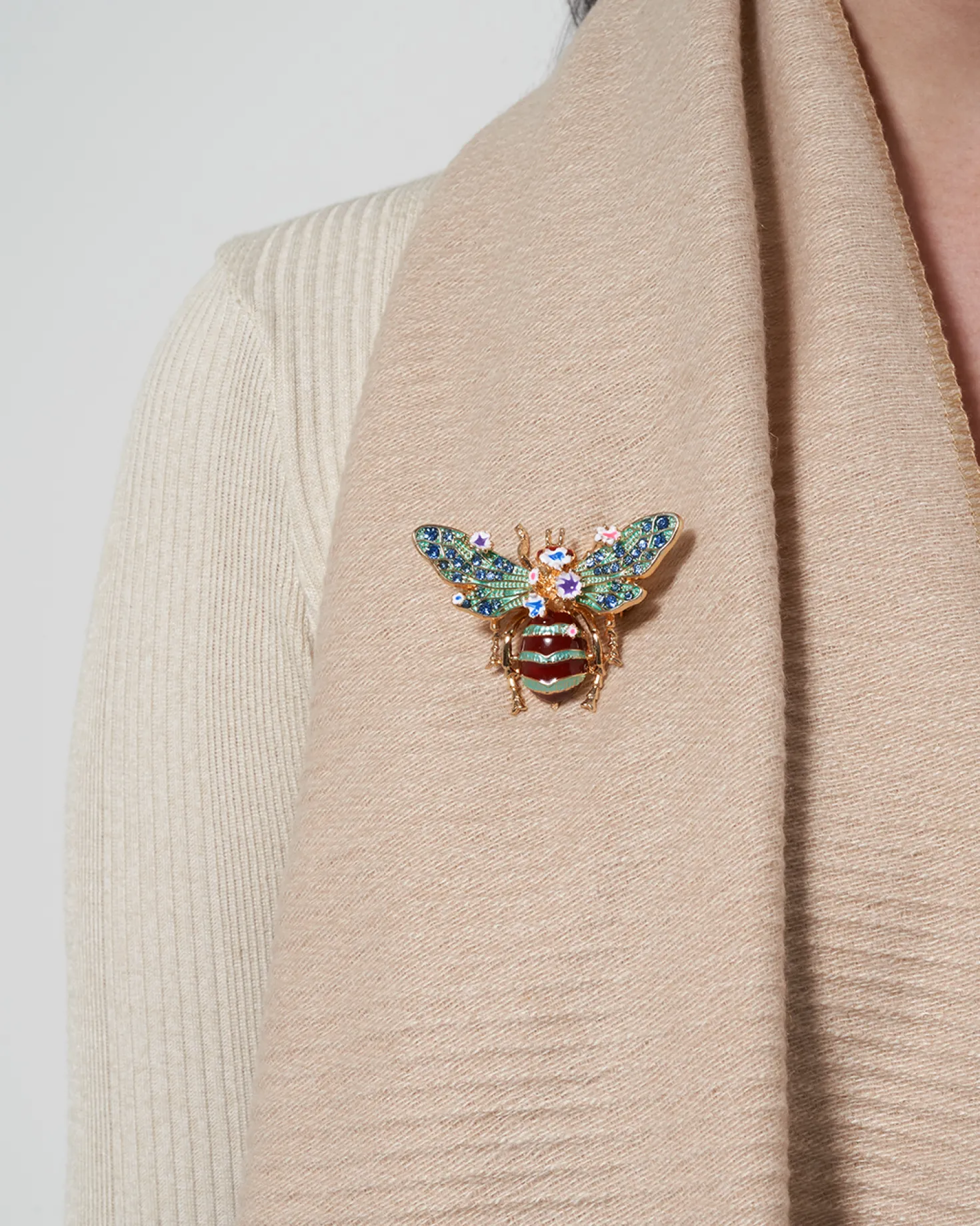 Spilla - Blue Bumblebee